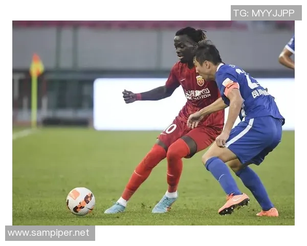 赛后分析：上海足球队与武汉足球队在耐力对决中的表现与启示